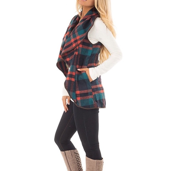 Buffalo Plaid Asymmetric Sleeveless Vest Cardigan - Picture 4 of 16